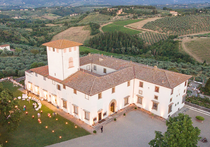 VILLA ALESSIA - A historic event-only space in the province of Florence. The heart of this property is the stunning frescoed gallery which dates back to the 17th century.Read More...